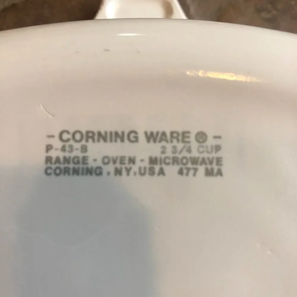 CORNING WARE SPICE OF LIFE 2 3/4 CUP SQUARE DISH.    S1